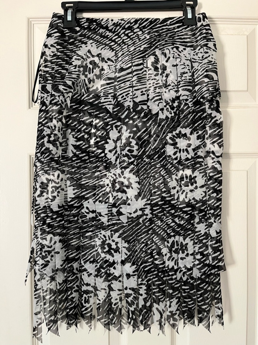 Tadashi Shoji Vintage Black & White Fringe Mesh Midi Skirt
